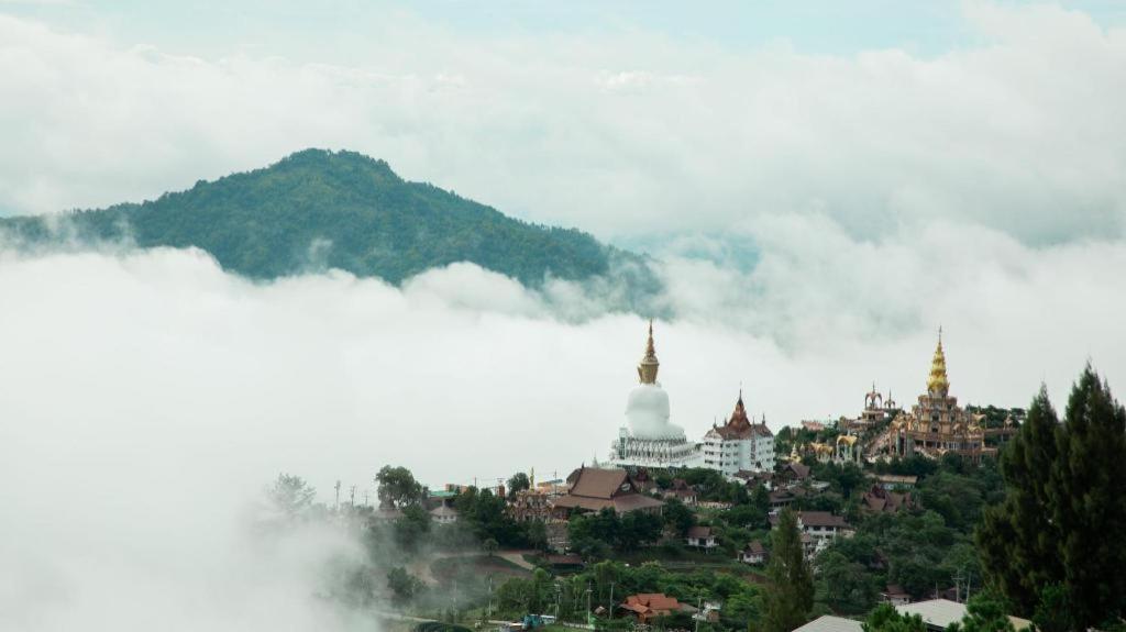 Pino Latte Resort And Hotel Ban Huai Phai Exterior photo